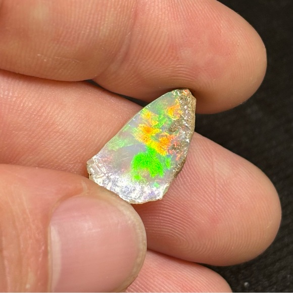 Big Broad Flash Color Splash Welo Ethiopian Single Select Rough Opal - Picture 4 of 8